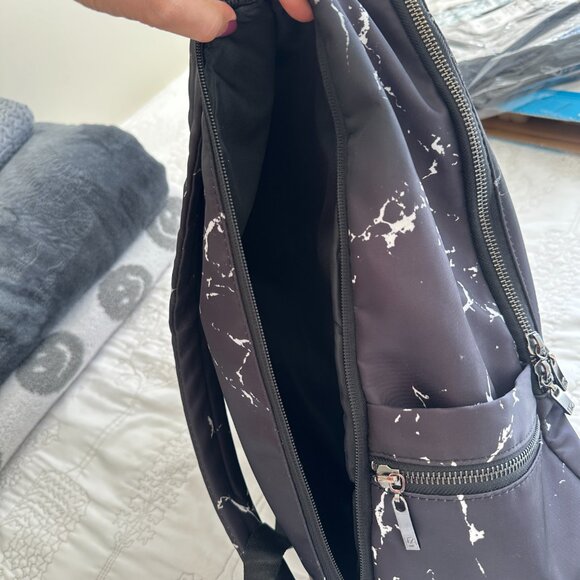 BuffBunny Game Changer Backpack - Picture 2 of 7